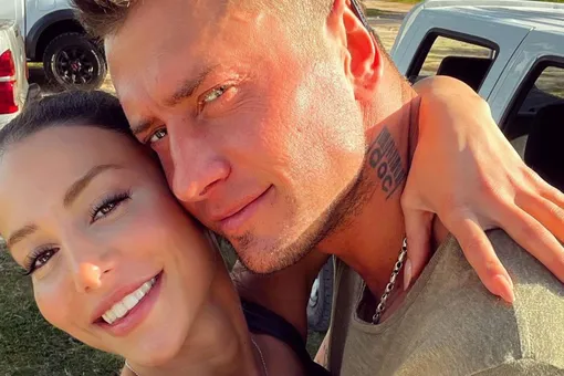 «У нас не было притирки, мы вцепились в друг друга»: Павел Прилучный рассказал о семейной жизни с Зепюр Брутян «У нас не было притирки, мы вцепились в друг друга»: Павел Прилучный рассказал о семейной жизни с Зепюр Брутян