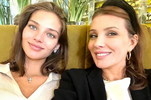 «Я молила, чтобы мне было где поплакать»: мама Алеси Кафельниковой страдала после переезда на Бали «Я молила, чтобы мне было где поплакать»: мама Алеси Кафельниковой страдала после переезда на Бали