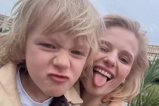 «Безумно люблю этого парня»: Саша Бортич показала забавное фото с сыном в особенный день «Безумно люблю этого парня»: Саша Бортич показала забавное фото с сыном в особенный день