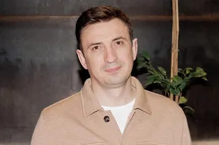 Актер «Универа» Алексей Гаврилов дал редкий о сыновьях от предыдущих браков и прокомментировал отношения с экс-супругами Актер «Универа» Алексей Гаврилов дал редкий о сыновьях от предыдущих браков и прокомментировал отношения с экс-супругами