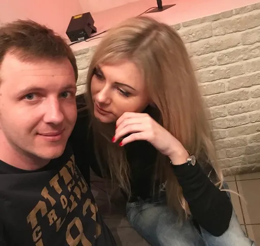Илья Яббаров с возлюбленной Илья Яббаров с возлюбленной