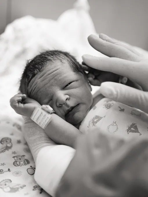 Лерчек родила мальчика Лерчек родила мальчика