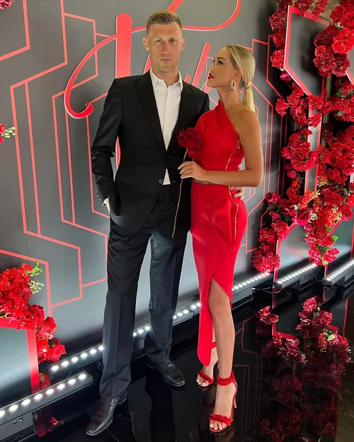 Мария Погребняк не подтверждает слухи об их с Павлом расставании Мария Погребняк