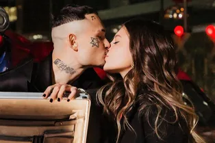 Моргенштерн после скандала вместе с женой и охранниками улетел в Дубай Моргенштерн после скандала вместе с женой и охранниками улетел в Дубай