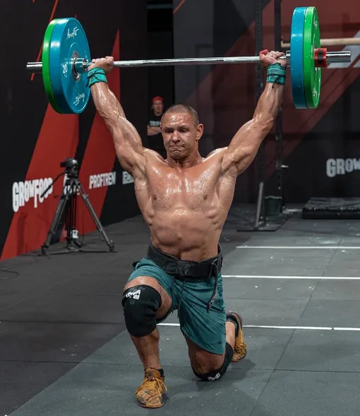 Дмитрий Исаев был чемпионом России по функциональному многоборью