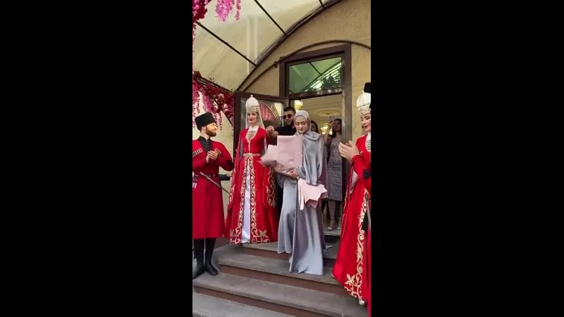 Нажми и смотри Нажми и смотри