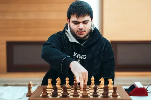 Российским шахматистам разрешили участие в международных турнирах с флагом и гимном после трех лет изоляции Российским шахматистам разрешили участие в международных турнирах с флагом и гимном после трех лет изоляции