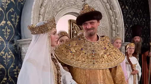 Нина Маслова в фильме «Иван Васильевич меняет профессию»