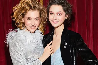 «Как сестренки»: Любовь Толкалина похвасталась 18-летней красавицей-дочерью «Как сестренки»: Любовь Толкалина похвасталась 18-летней красавицей-дочерью