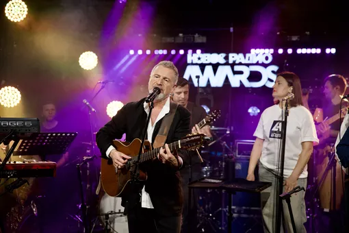 10 миллионов добрых сердец встретились на премии «Новое Радио AWARDS» 10 миллионов добрых сердец встретились на премии «Новое Радио AWARDS»