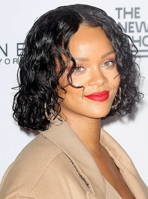 Легкая завивка на каре — сексуальная прическа, напоминающая о наивной первой любви самые сексуальные прически