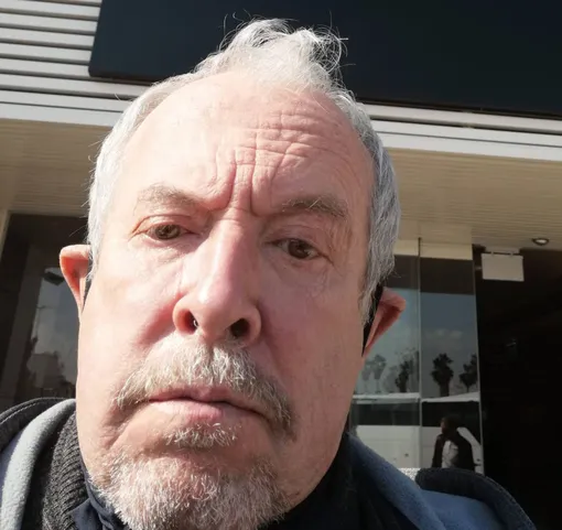 Андрей Макаревич живет в эмиграции