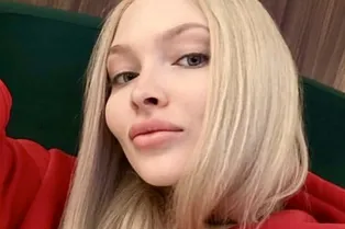 «Я вижу хороший эффект»: Алена Шишкова показала, как ей делали омолаживающие процедуры «Я вижу хороший эффект»: Алена Шишкова показала, как ей делали омолаживающие процедуры