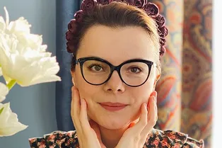 Забавная гимнастика: жена Евгения Петросяна показала сына на умилительном фото Забавная гимнастика: жена Евгения Петросяна показала сына на умилительном фото