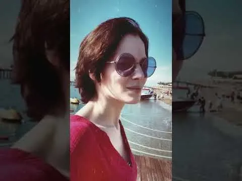 Нажми и смотри