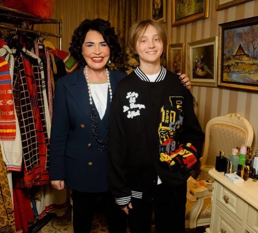 Надежда Бабкина с внуком