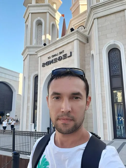 Родственник семьи Ильдар Валиуллин сообщил, что Кристине удалось выжить Родственник семьи Ильдар Валиуллин сообщил, что Кристине удалось выжить