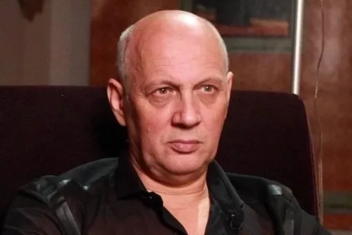 Причину смерти в больнице писателя-фантаста и актера Василия Головачева раскрыла его вдова Причину смерти в больнице писателя-фантаста и актера Василия Головачева раскрыла его вдова