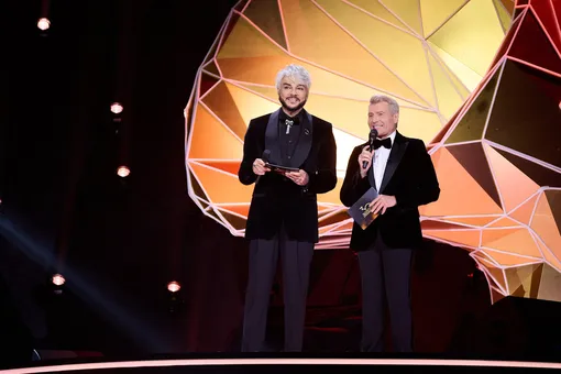 Стала известна дата XXXI Церемонии вручения Премии «Золотой Граммофон» Стала известна дата XXXI Церемонии вручения Премии «Золотой Граммофон»