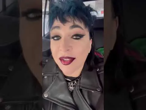 Нажми и смотри