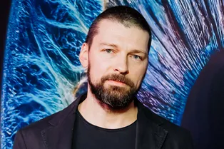 Даниил Страхов назвал «кровавыми» съемки в сериале «Гипнозис» Даниил Страхов назвал «кровавыми» съемки в сериале «Гипнозис»