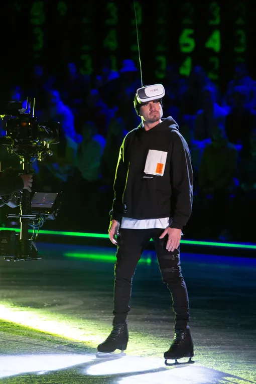 Роман Костомаров заявил, что ему легче было выходить на лед одному Роман Костомаров заявил, что ему легче было выходить на лед одному