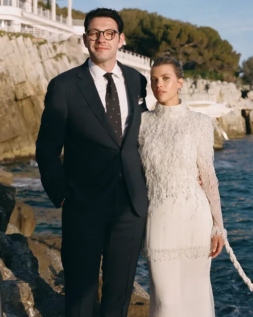 Эллиот Грейндж и София Ричи