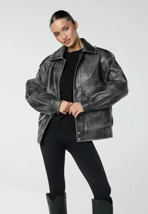 Кожаная куртка Top Collection Кожаная куртка Top Collection