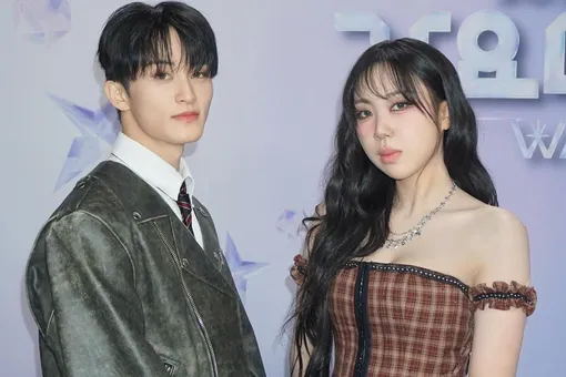Планка высока: Марк из NCT сделал роскошный подарок Ли Ён Джи на шоу MBC Gayo Daejejeon Планка высока: Марк из NCT сделал роскошный подарок Ли Ён Джи на шоу MBC Gayo Daejejeon