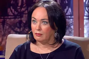 «Злые люди рассказали, что не я ее родила»: Гузеева призналась, что с ней перестала разговаривать «любимая девочка»