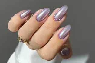 Лавандовый раф: 8 нежных и стильных идей маникюра в самом воздушном оттенке весны и лета 2026 года