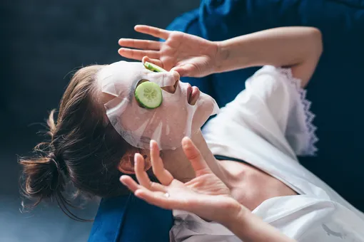 Чем заменить патчи под глаза: 7 бюджетных альтернатив, которые нужны всем Чем заменить патчи под глаза: 7 бюджетных альтернатив, которые нужны всем