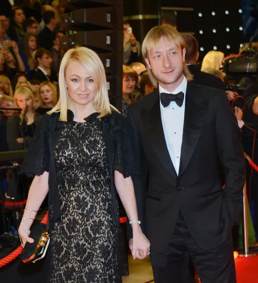 Яна Рудковская и Евгений Плющенко Яна Рудковская и Евгений Плющенко