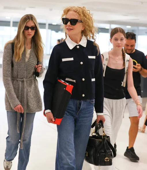 Николь Кидман с дочерьми