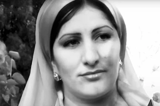 Насмерть забили сковородой 47-летнюю дагестанскую певицу Талисман Омарову Насмерть забили сковородой 47-летнюю дагестанскую певицу Талисман Омарову