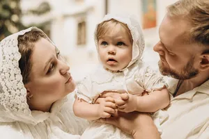«Я волновалась»: актриса фильма «Холоп» Софья Зайка вместе с мужем крестила маленькую дочь «Я волновалась»: актриса фильма «Холоп» Софья Зайка вместе с мужем крестила маленькую дочь