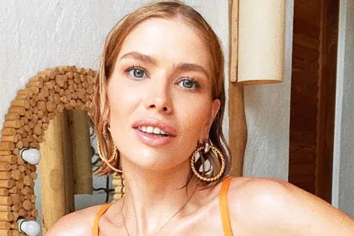 «Мой парижский любовный роман»: полуголая Елена Перминова появилась на балконе в столице Франции «Мой парижский любовный роман»: полуголая Елена Перминова появилась на балконе в столице Франции