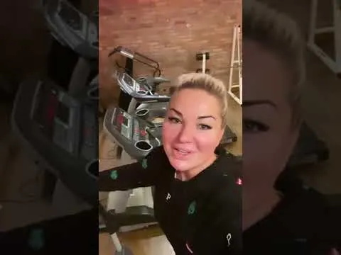 Нажми и смотри