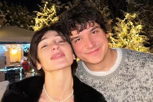 Настя Ивлеева показала, как муж бил ее по бедрам на съемках трюка Настя Ивлеева показала, как муж бил ее по бедрам на съемках трюка