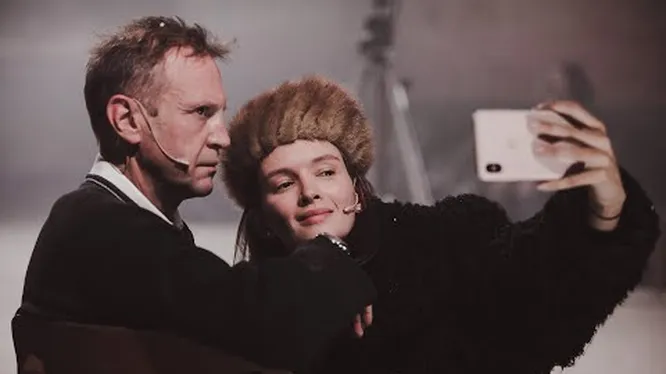 Нажми и смотри