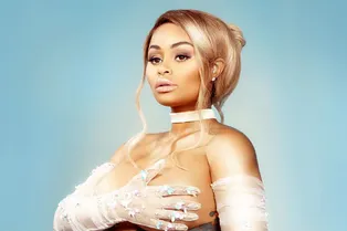 Блэк Чайна собирается съесть свою плаценту после рождения первенца Блэк Чайна собирается съесть свою плаценту после рождения первенца