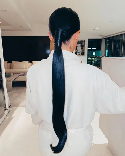 прическа длинный хвост