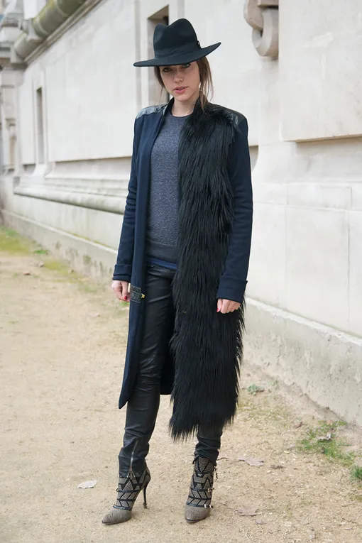 образы с кожаными брюками