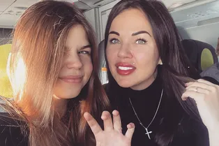 «Катится в бездну»: бывшая жена Дмитрия Тарасова отреагировала на его слова об обиде на их 17-летнюю дочь «Катится в бездну»: бывшая жена Дмитрия Тарасова отреагировала на его слова об обиде на их 17-летнюю дочь