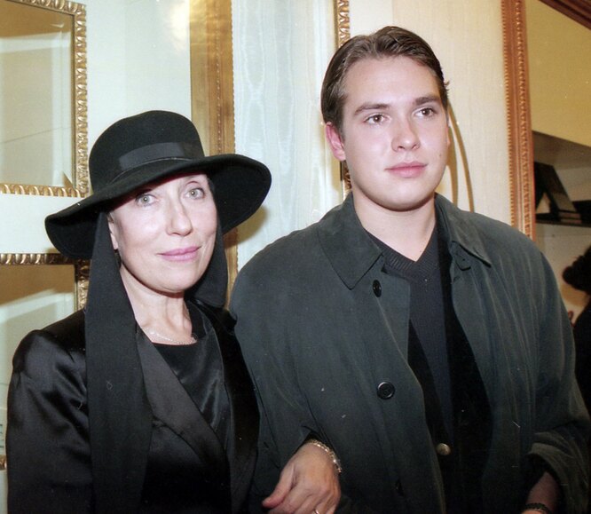 Спортшының кискасының жарқылдары Киссаның фотосы