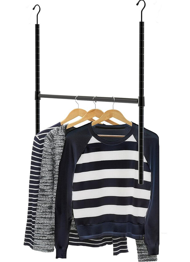 use vertical space in the closet