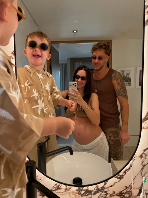 T-Killah и Мария Тарасова с сыном T-Killah и Мария Тарасова с сыном