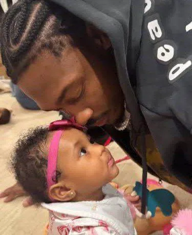 Стеффлон Диггз с дочерью от Карди Би