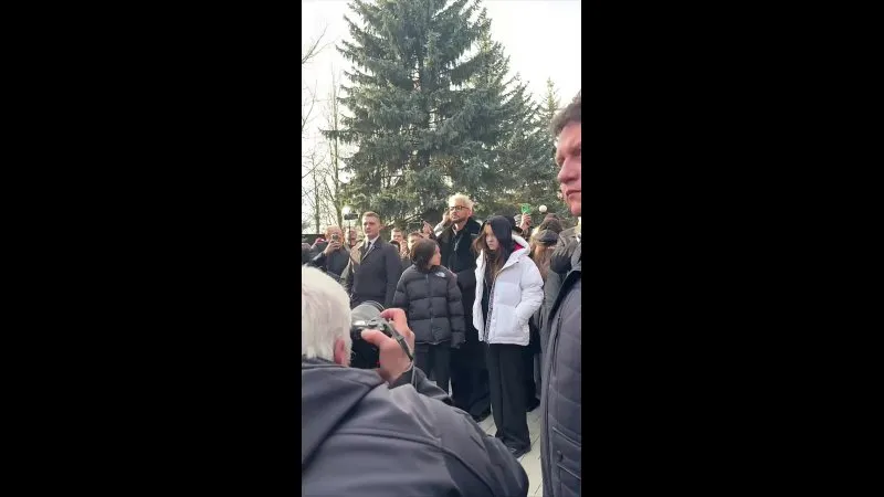Нажми и смотри Нажми и смотри