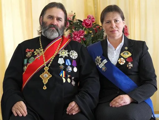 Супруги Иоанн и Надежда